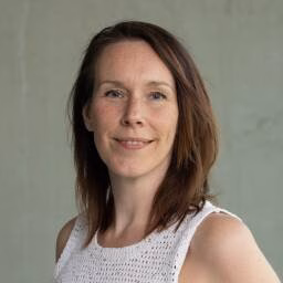 dr. M (Marianne) Littel